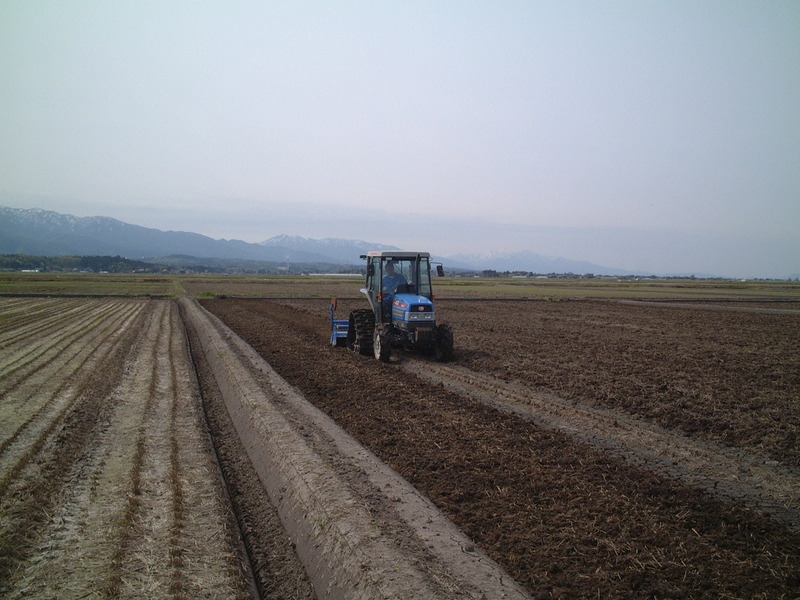 (¥¯¥ê¥Ã¥¯¤·¤Æ³ÈÂçɽ¼¨) ¹Ìµ¯¡ÊÅĤ֤Á¡Ë½ª¤ï¤ê ¥È¥é¥¯¥¿¡¼¤Ë¥í¡¼¥¿¥ê¡¼¤È¤¤¤¦µ¡³£¤ò¤Ä¤±¤Æºî¶È¤·¤Þ¤¹¡£